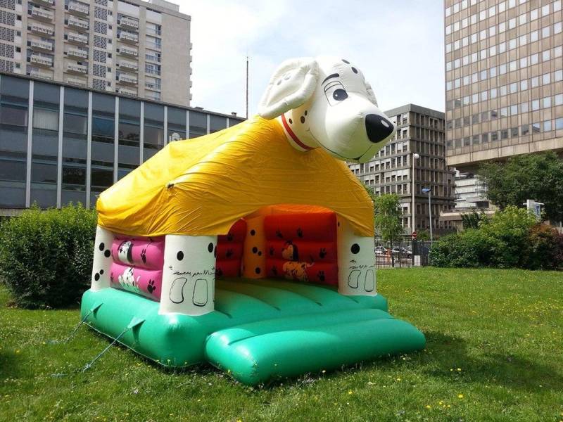 Chateau gonflable Dalmatien